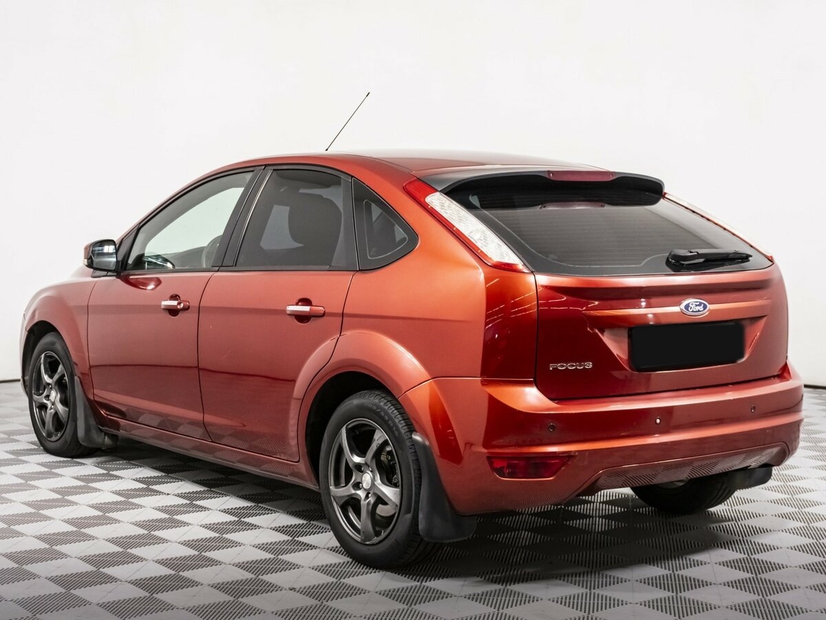 Ford Focus с пробегом — 2009 год. Фото: #6