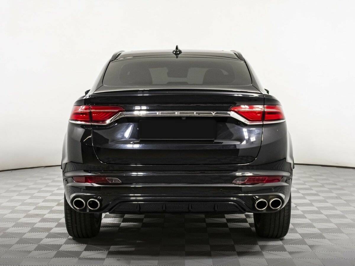 Geely Tugella с пробегом — 2023 год. Фото: #4