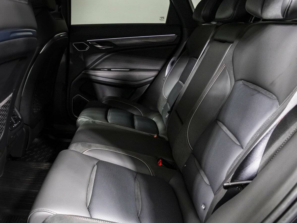 Geely Tugella с пробегом — 2023 год. Фото: #7