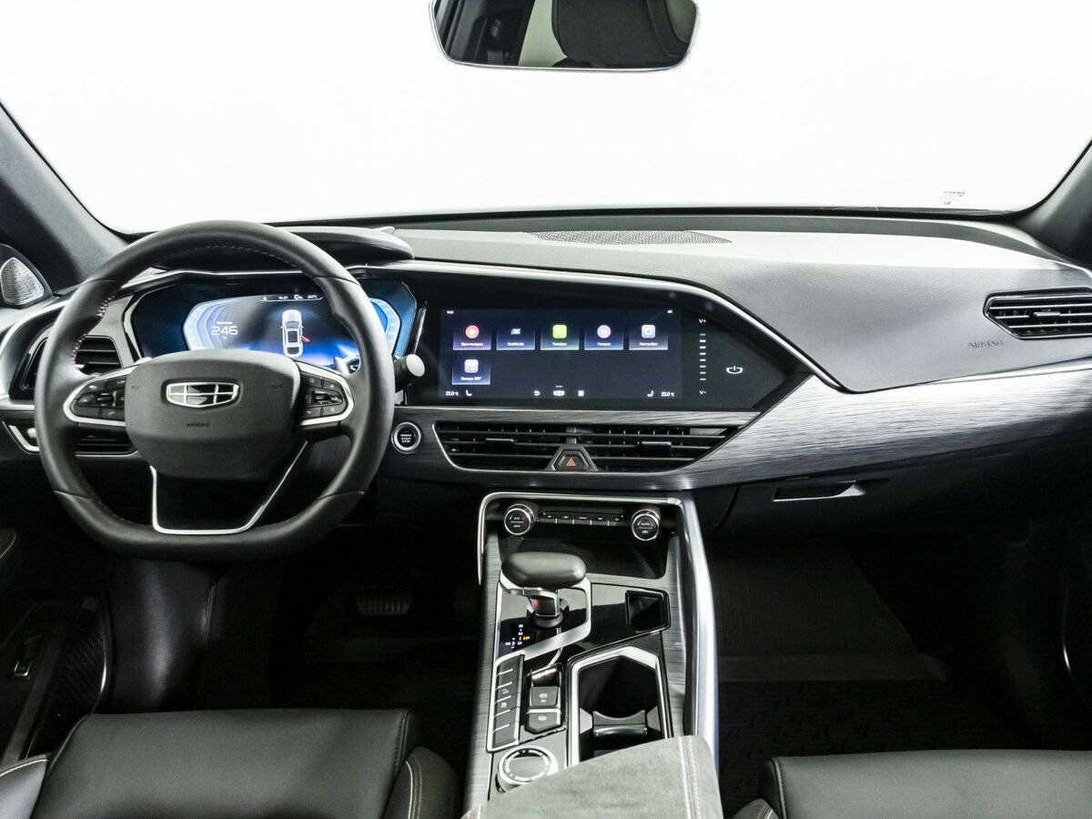 Geely Tugella с пробегом — 2023 год. Фото: #10