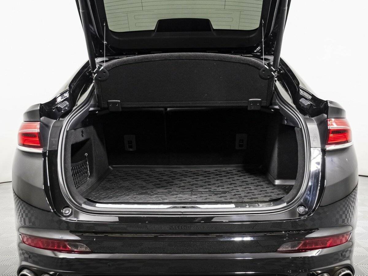 Geely Tugella с пробегом — 2023 год. Фото: #17