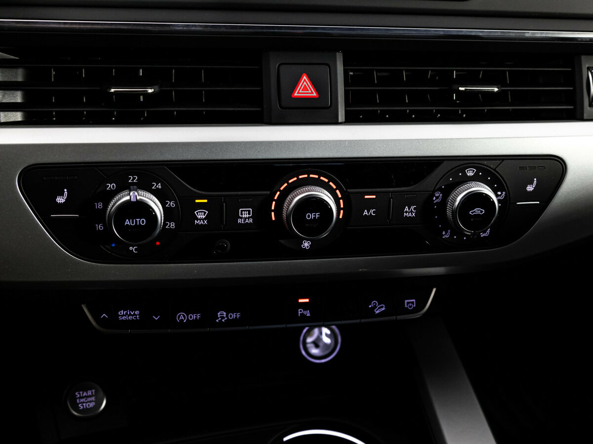 Audi A4 allroad с пробегом — 2016 год. Фото: #13