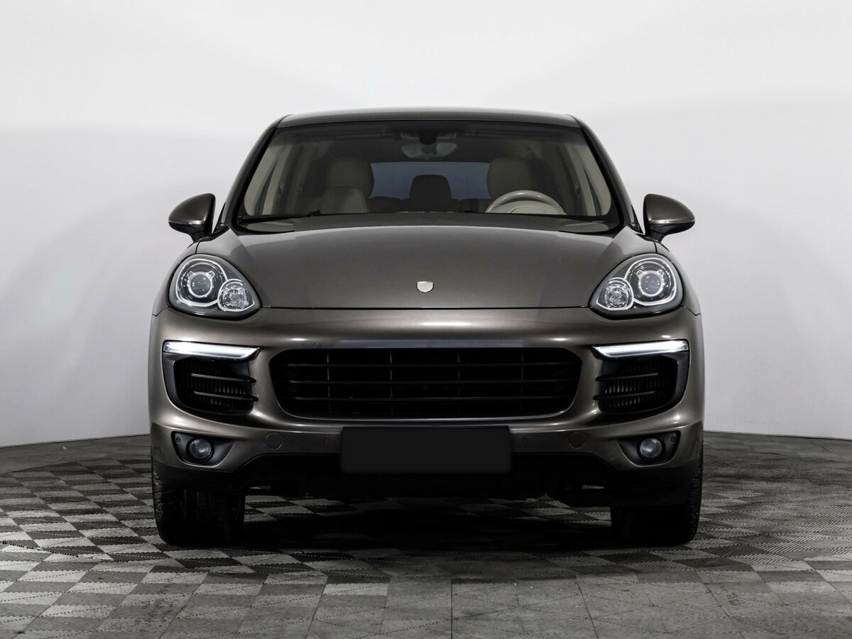 Porsche Cayenne с пробегом — 2014 год. Фото: #2