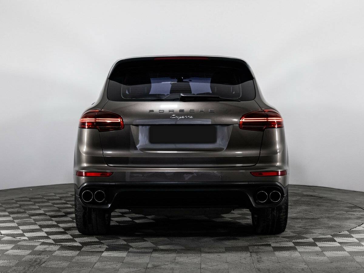Porsche Cayenne с пробегом — 2014 год. Фото: #5