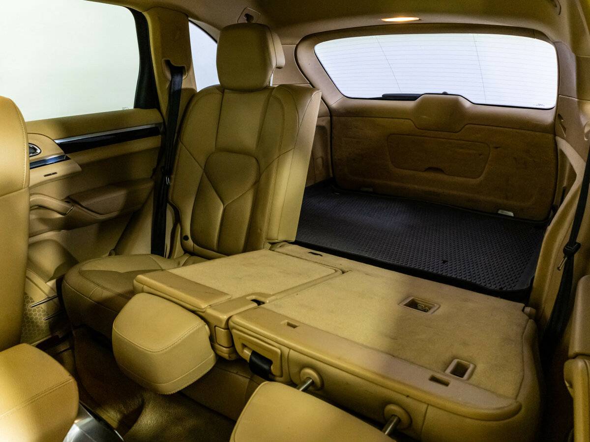 Porsche Cayenne с пробегом — 2014 год. Фото: #20