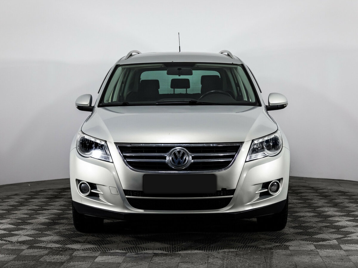 Volkswagen Tiguan с пробегом — 2011 год. Фото: #1