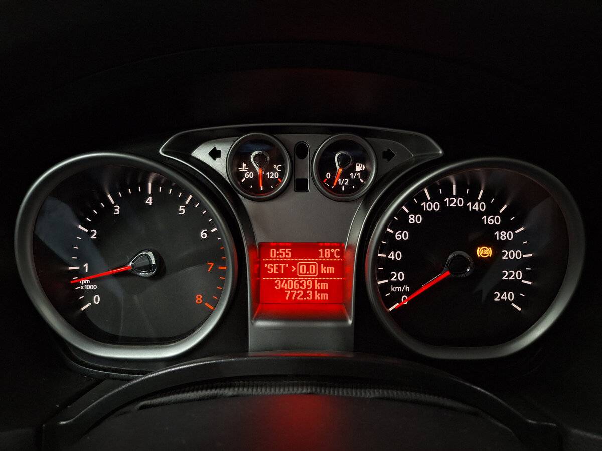 Ford Focus с пробегом — 2008 год. Фото: #12