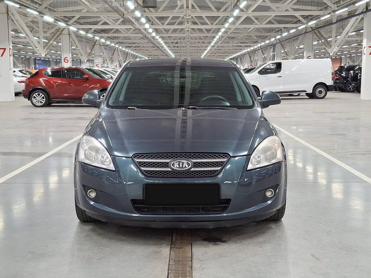 Kia Ceed с пробегом — 2008 год. Фото: #1