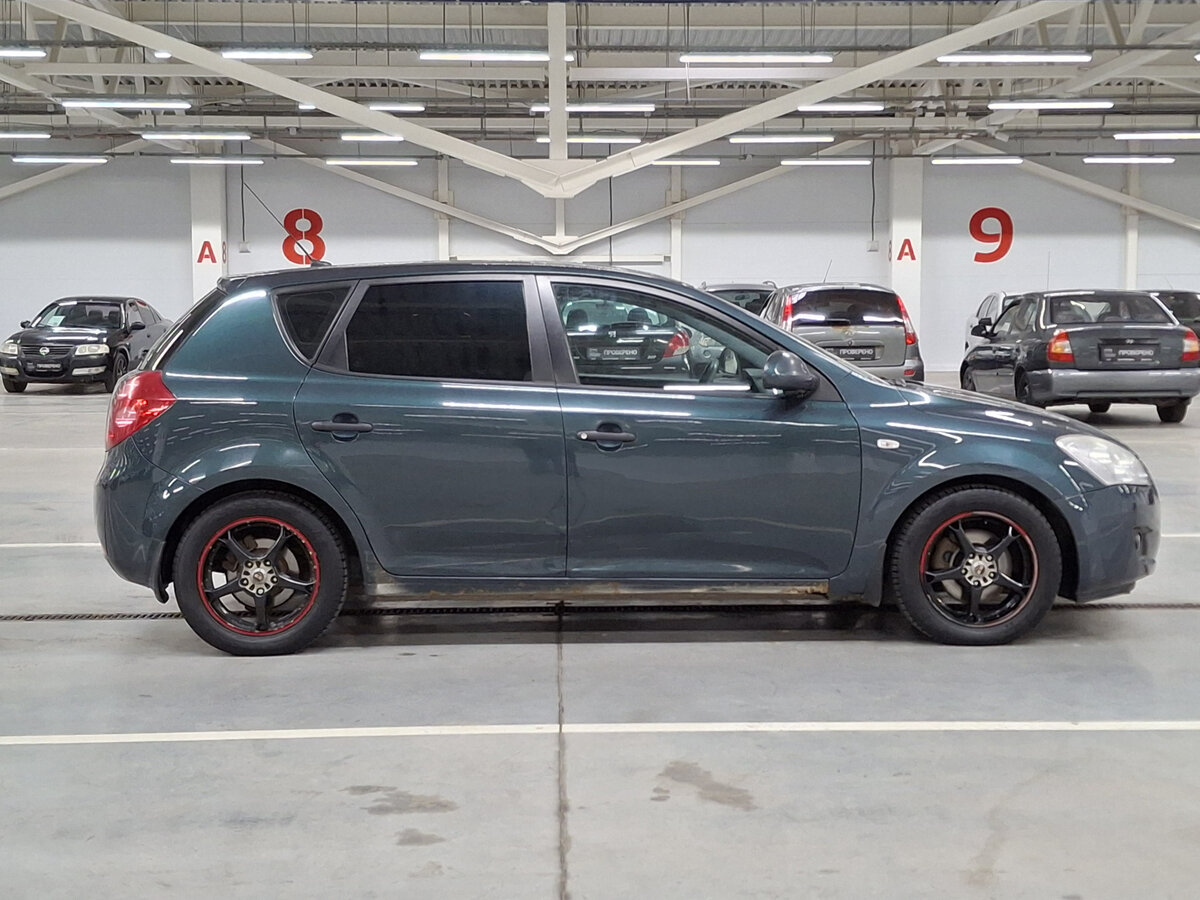 Kia Ceed с пробегом — 2008 год. Фото: #3