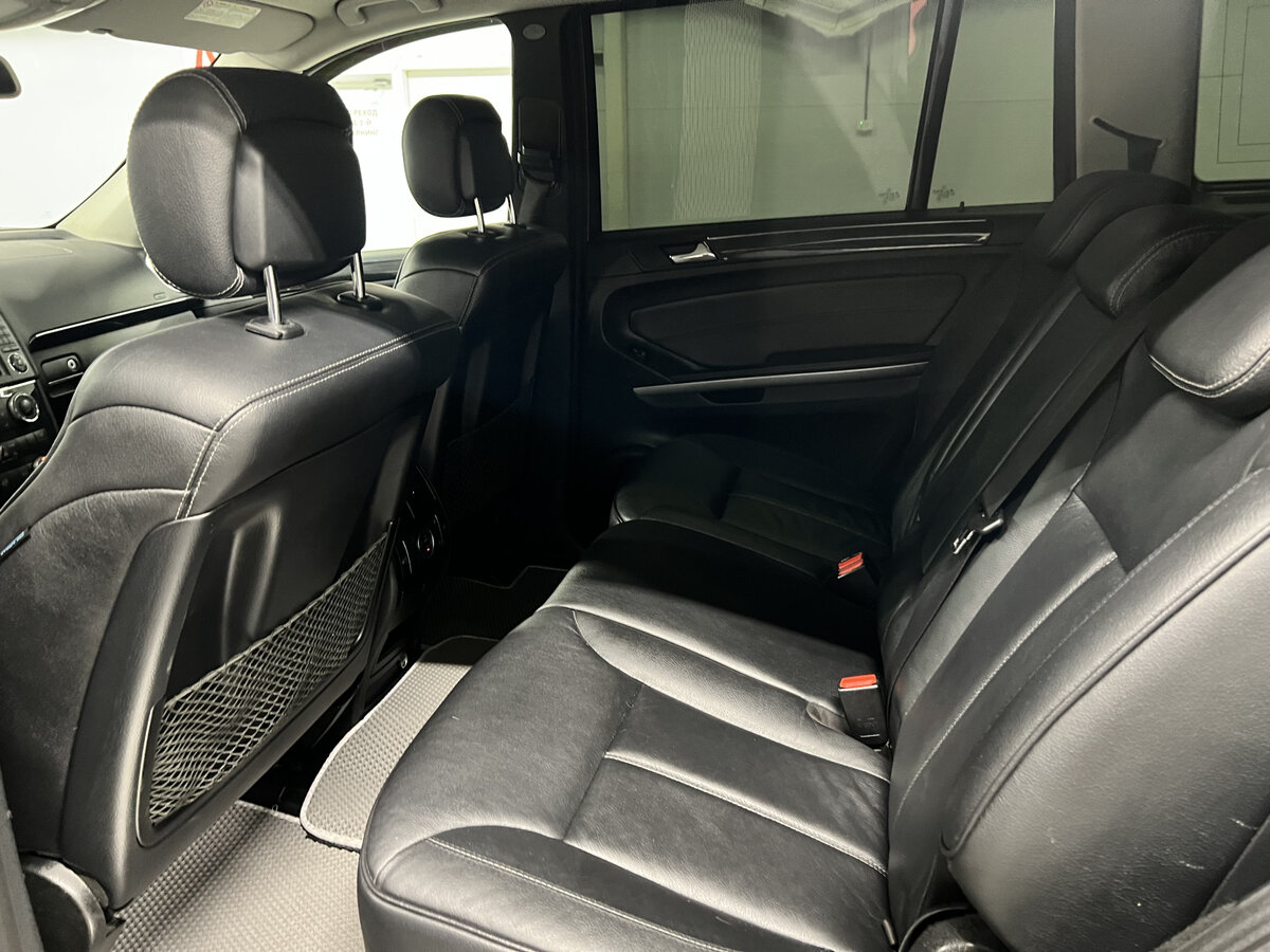 Mercedes-Benz GL-Класс с пробегом — 2011 год. Фото: #11