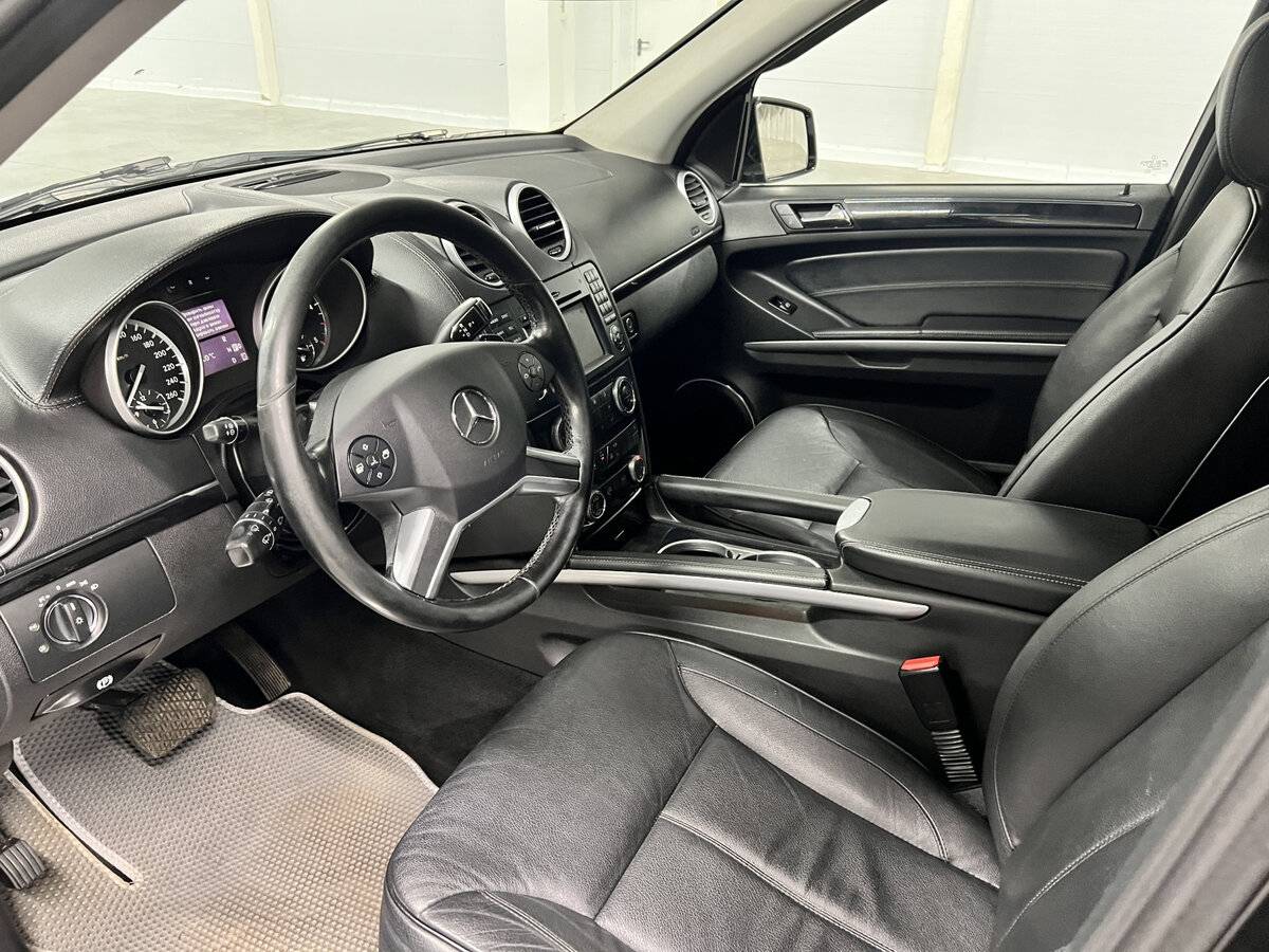 Mercedes-Benz GL-Класс с пробегом — 2011 год. Фото: #15