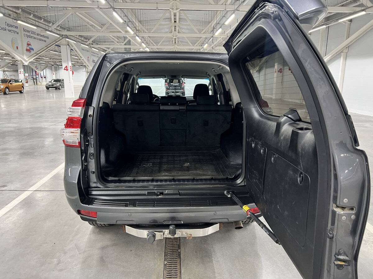 Toyota Land Cruiser Prado с пробегом — 2015 год. Фото: #9