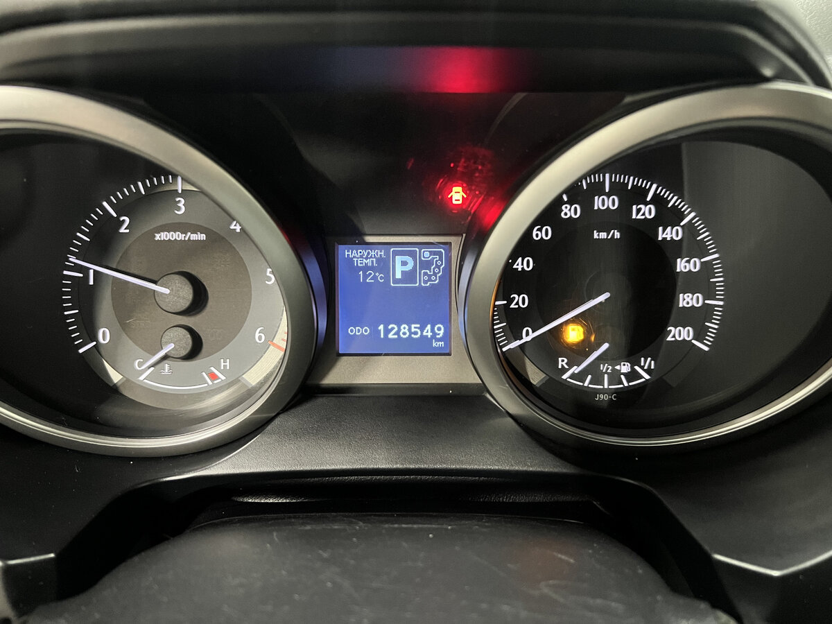 Toyota Land Cruiser Prado с пробегом — 2015 год. Фото: #12