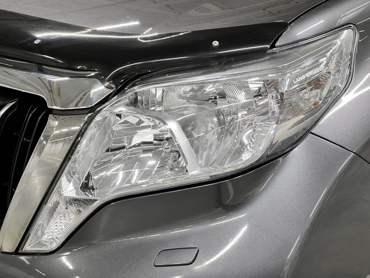 Toyota Land Cruiser Prado с пробегом — 2015 год. Фото: #16