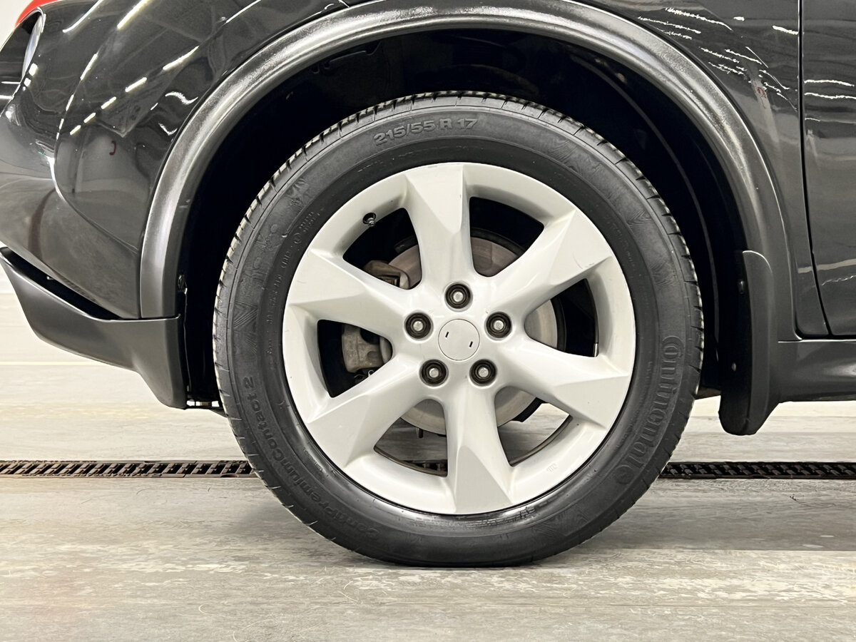 Nissan Juke с пробегом — 2012 год. Фото: #15