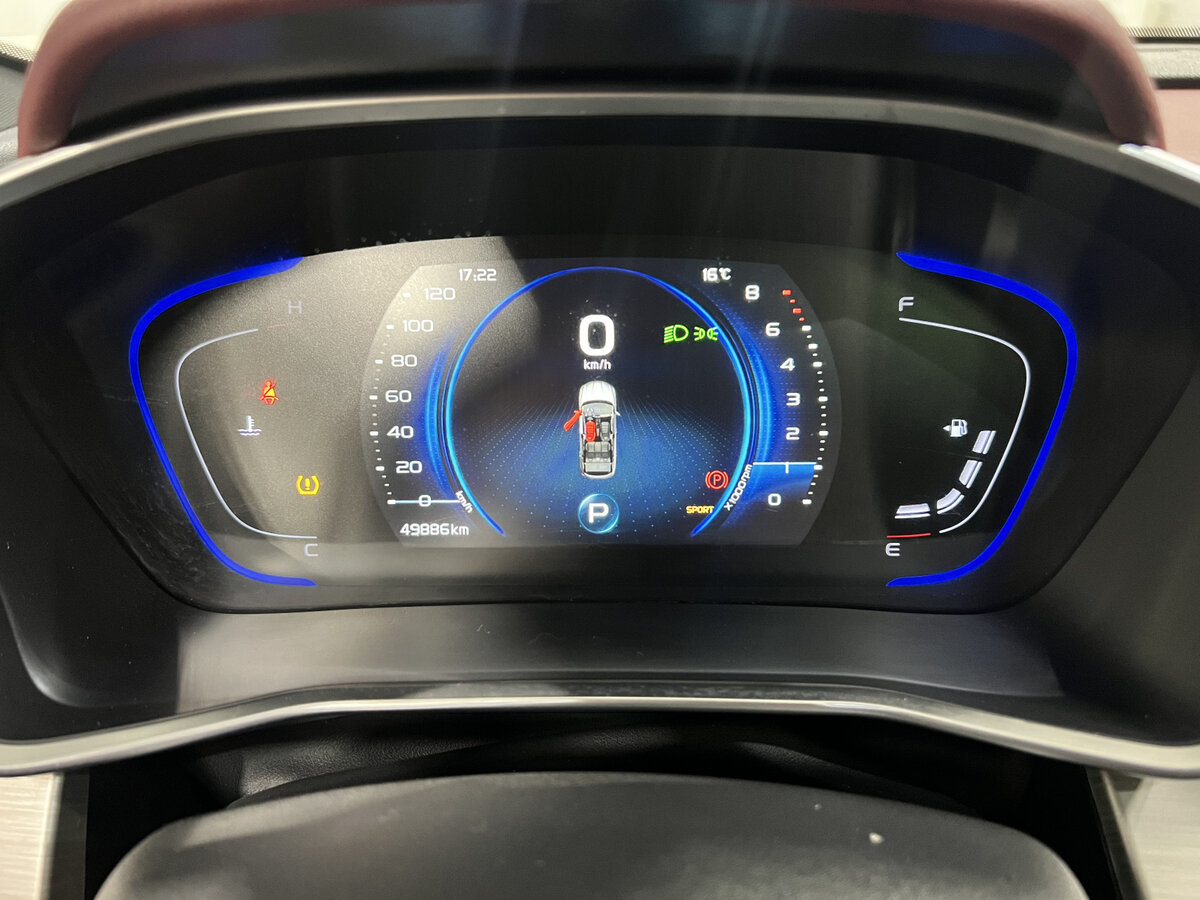 Geely Coolray с пробегом — 2023 год. Фото: #12