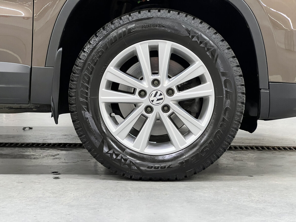 Volkswagen Tiguan с пробегом — 2014 год. Фото: #17