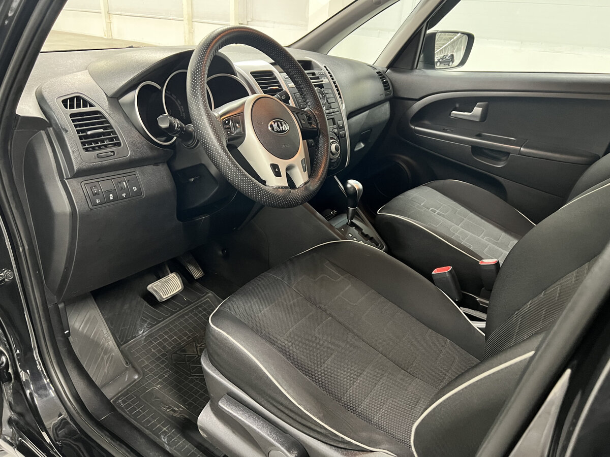 Kia Venga с пробегом — 2013 год. Фото: #14