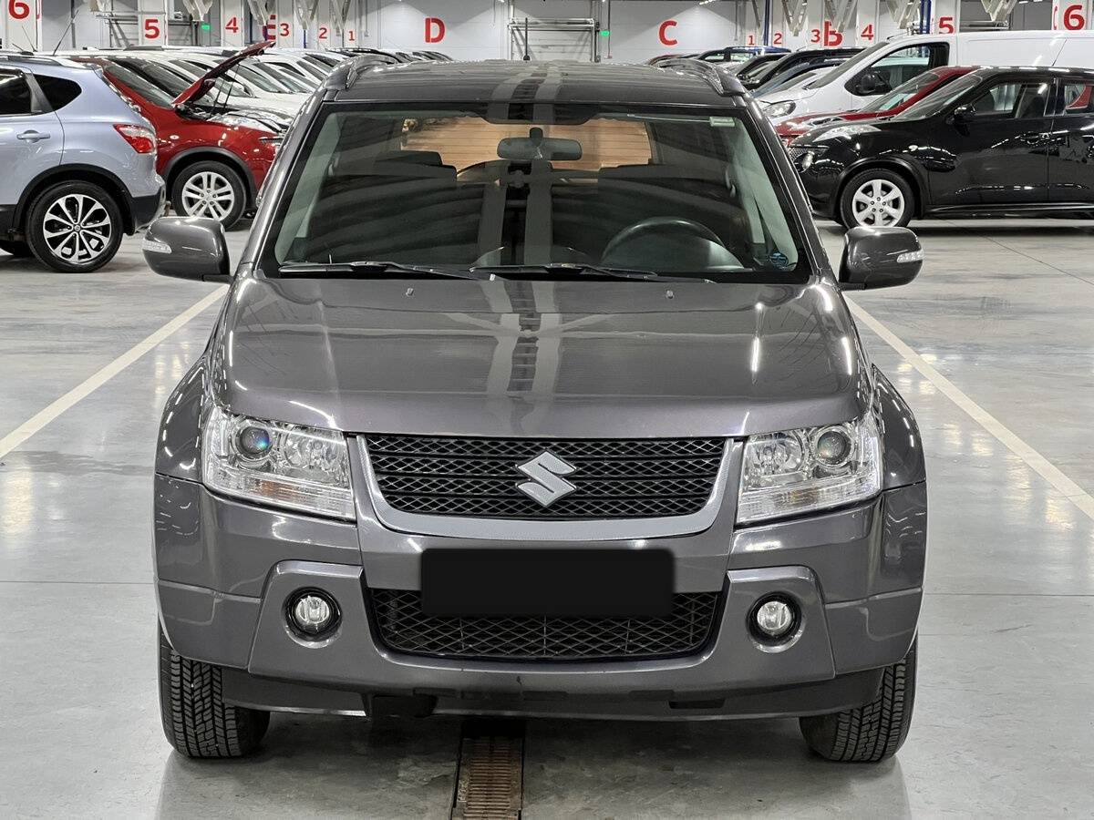 Suzuki Grand Vitara с пробегом — 2010 год. Фото: #1