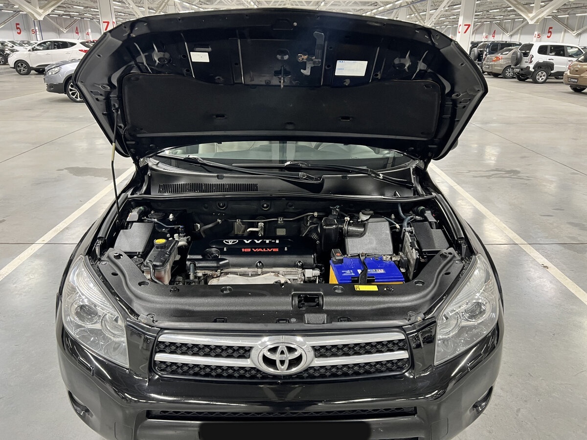 Toyota RAV4 с пробегом — 2008 год. Фото: #8