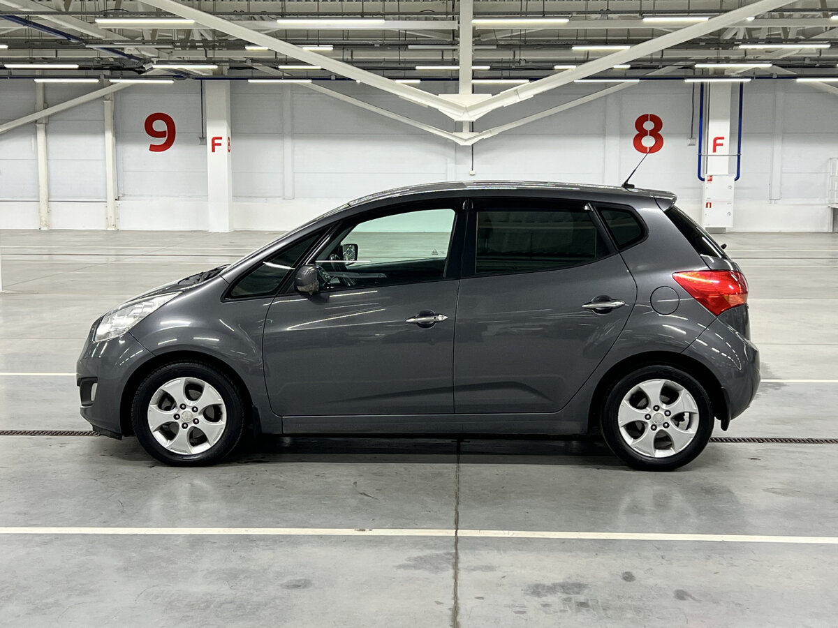 Kia Venga с пробегом — 2011 год. Фото: #7