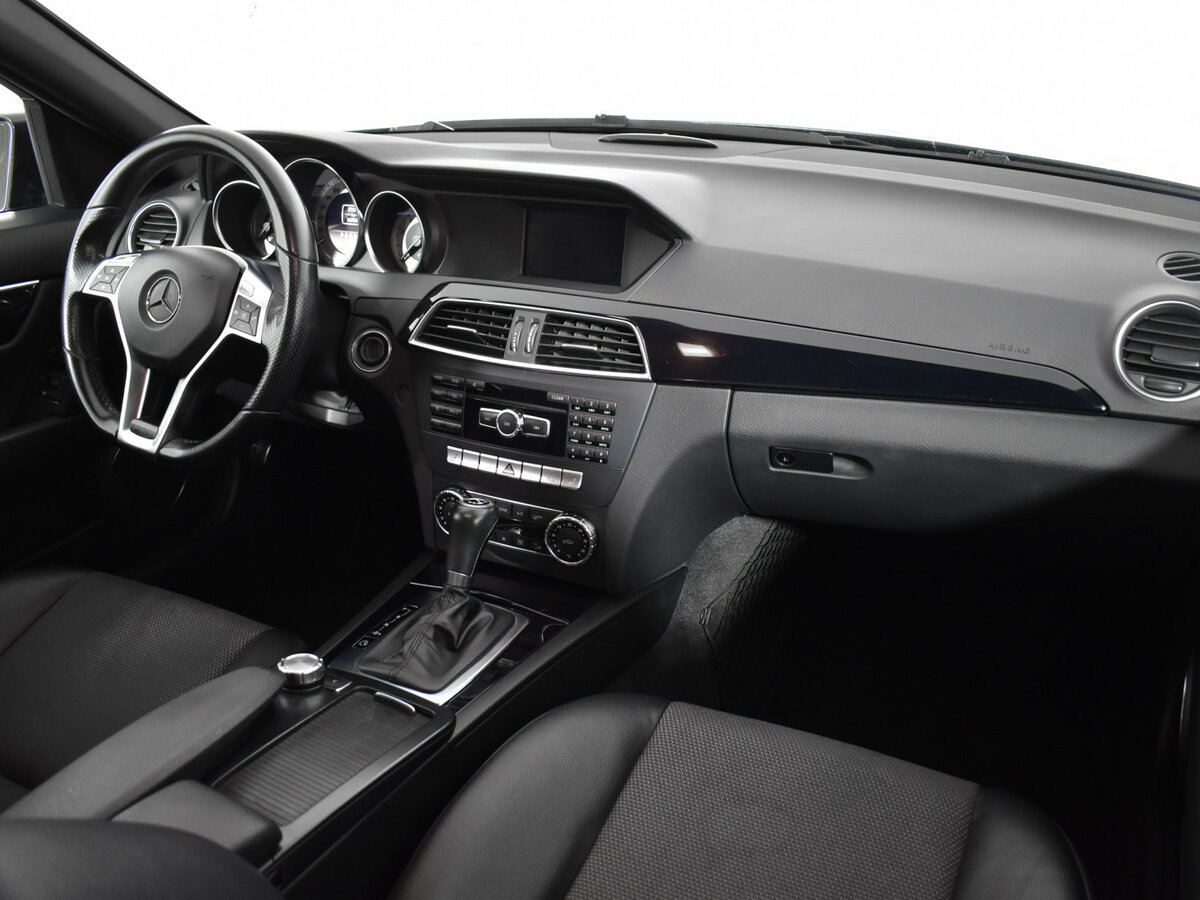 Mercedes-Benz C-Класс с пробегом — 2011 год. Фото: #8