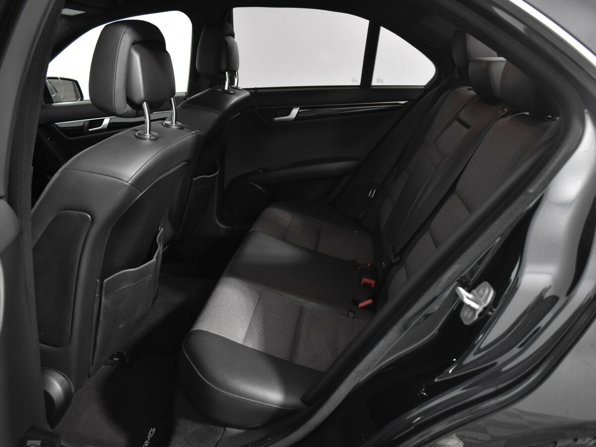 Mercedes-Benz C-Класс с пробегом — 2011 год. Фото: #10