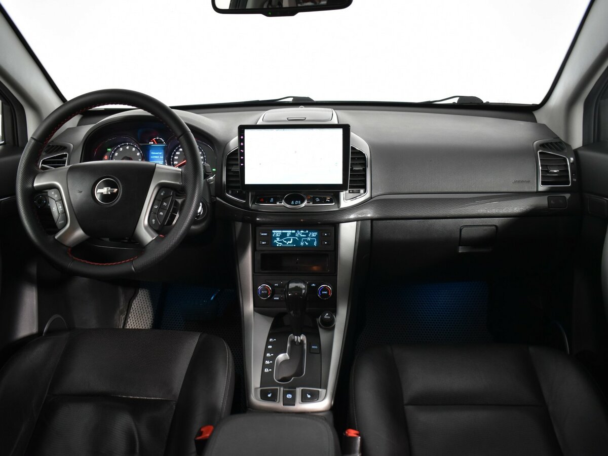 Chevrolet Captiva с пробегом — 2013 год. Фото: #7