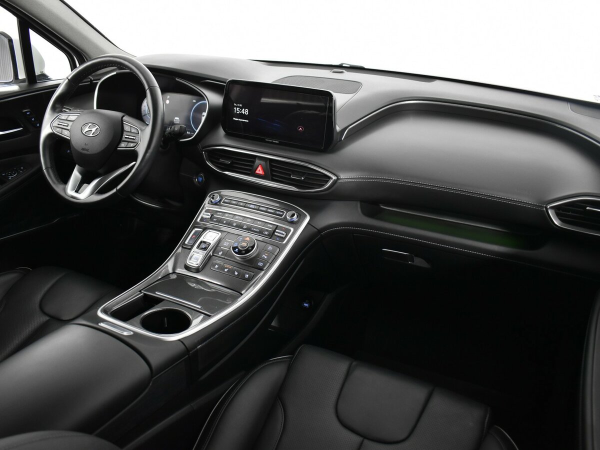 Hyundai Santa Fe с пробегом — 2021 год. Фото: #7