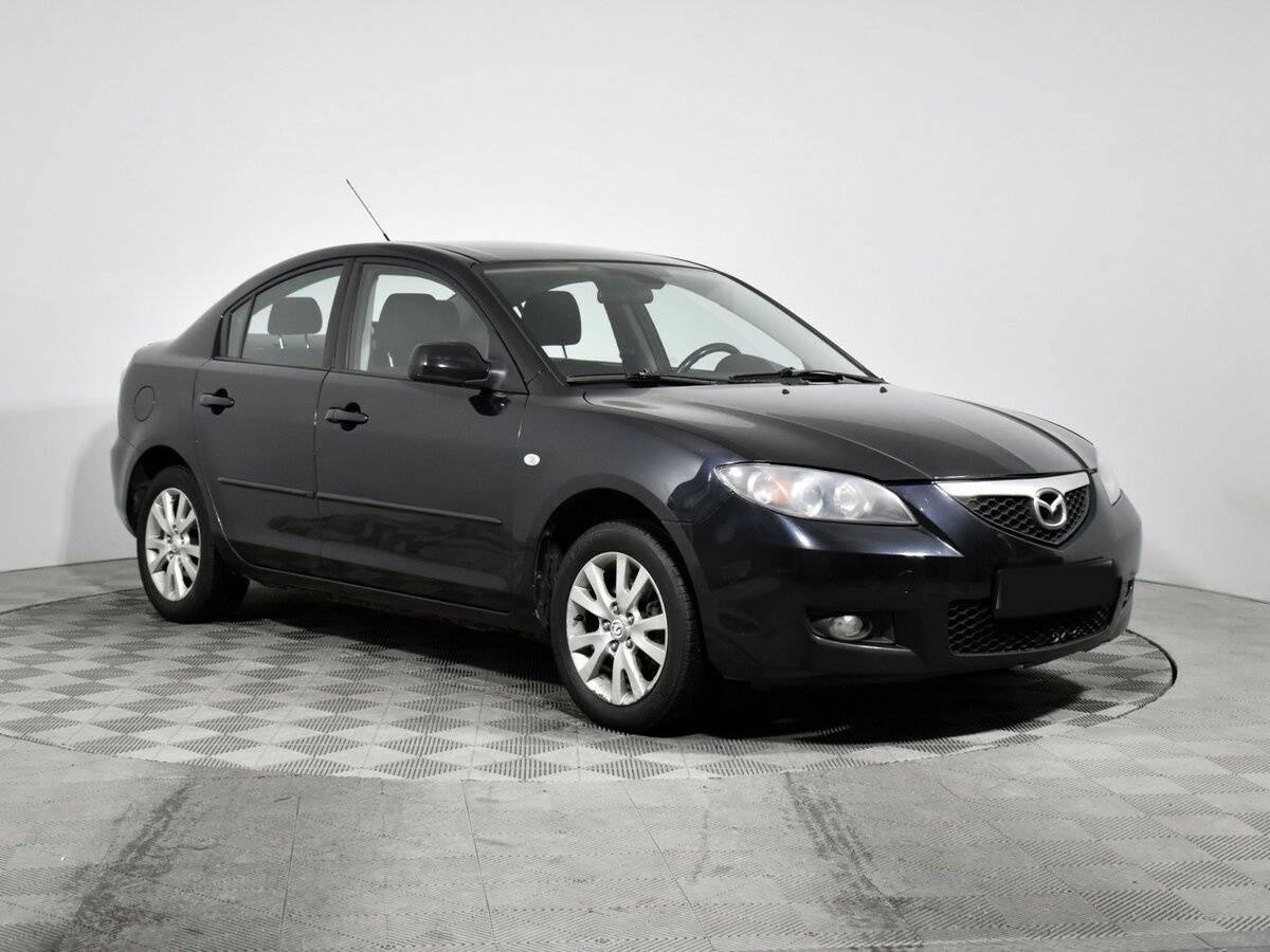 Mazda 3 с пробегом — 2008 год. Фото: #2