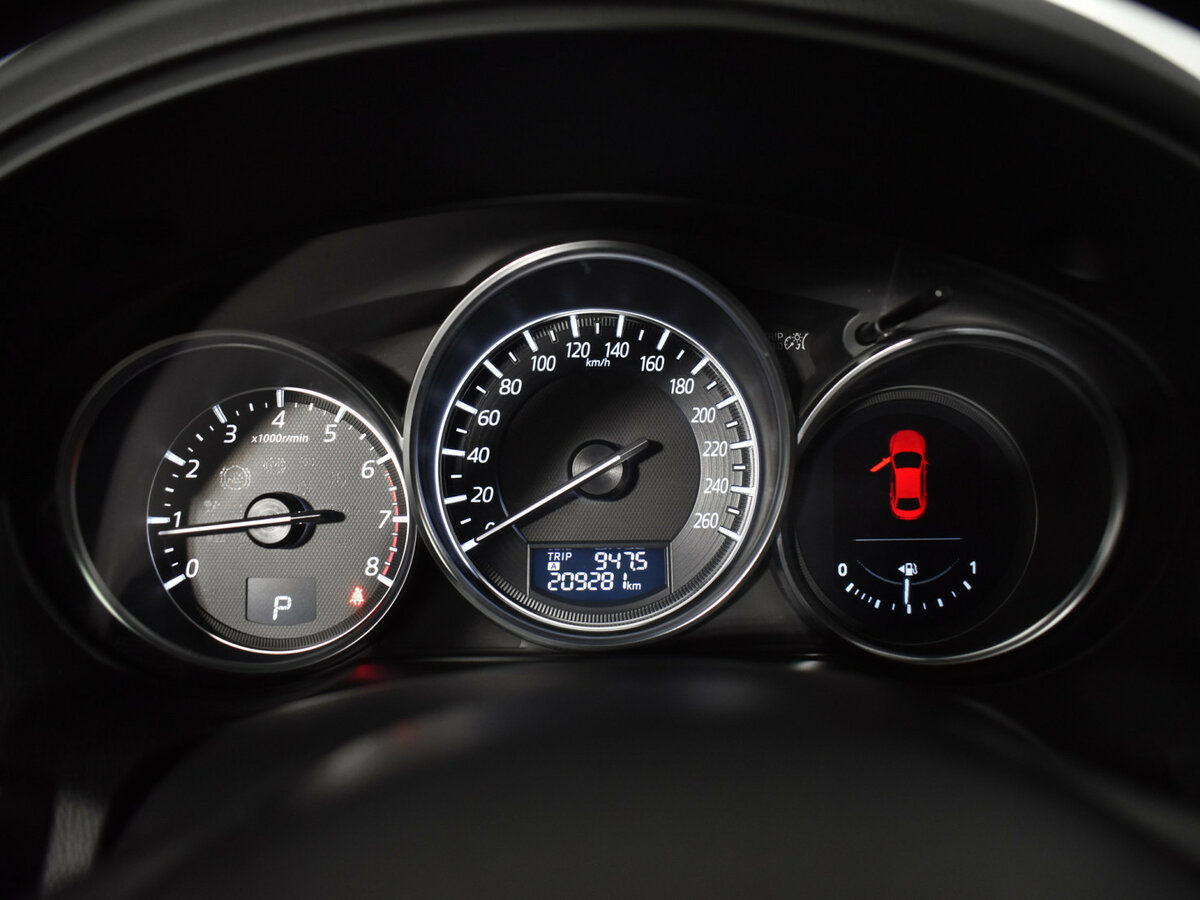 Mazda CX-5 с пробегом — 2015 год. Фото: #9