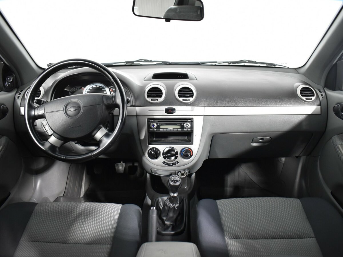 Chevrolet Lacetti с пробегом — 2010 год. Фото: #10