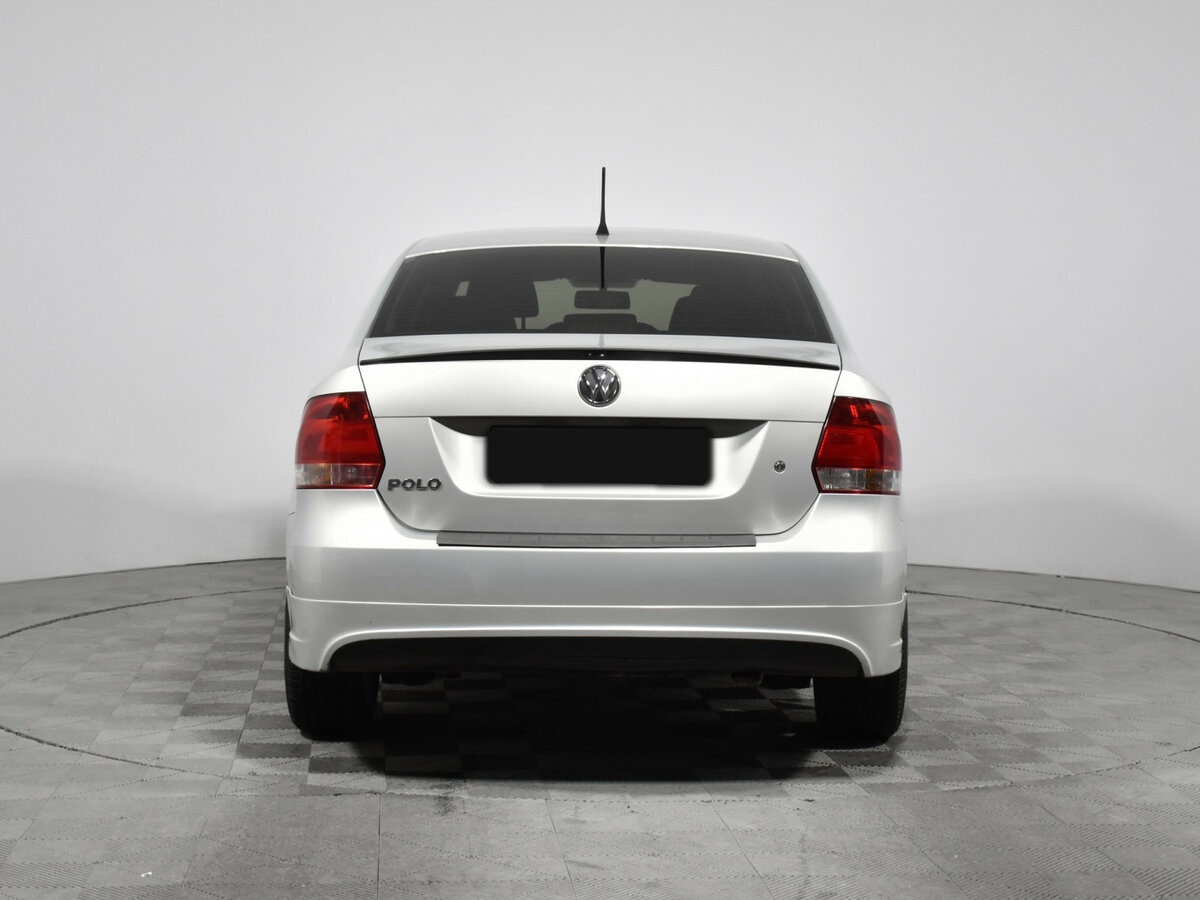 Volkswagen Polo с пробегом — 2014 год. Фото: #5