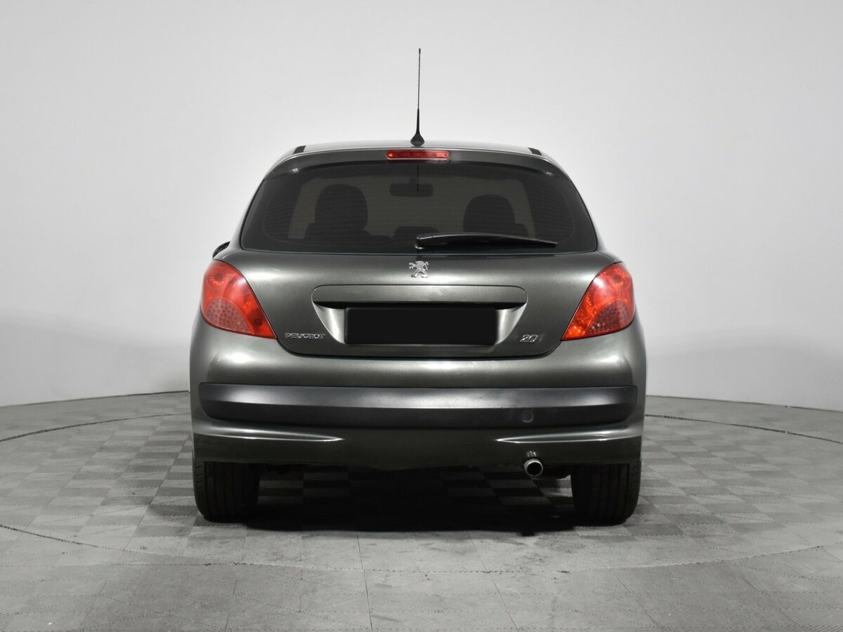 Peugeot 207 с пробегом — 2008 год. Фото: #5