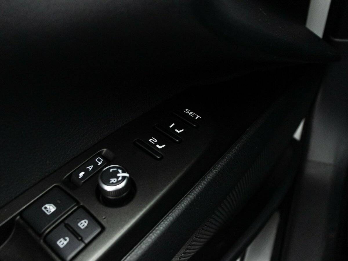 Toyota Camry с пробегом — 2021 год. Фото: #16