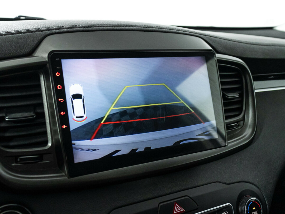 Kia Sorento с пробегом — 2019 год. Фото: #14