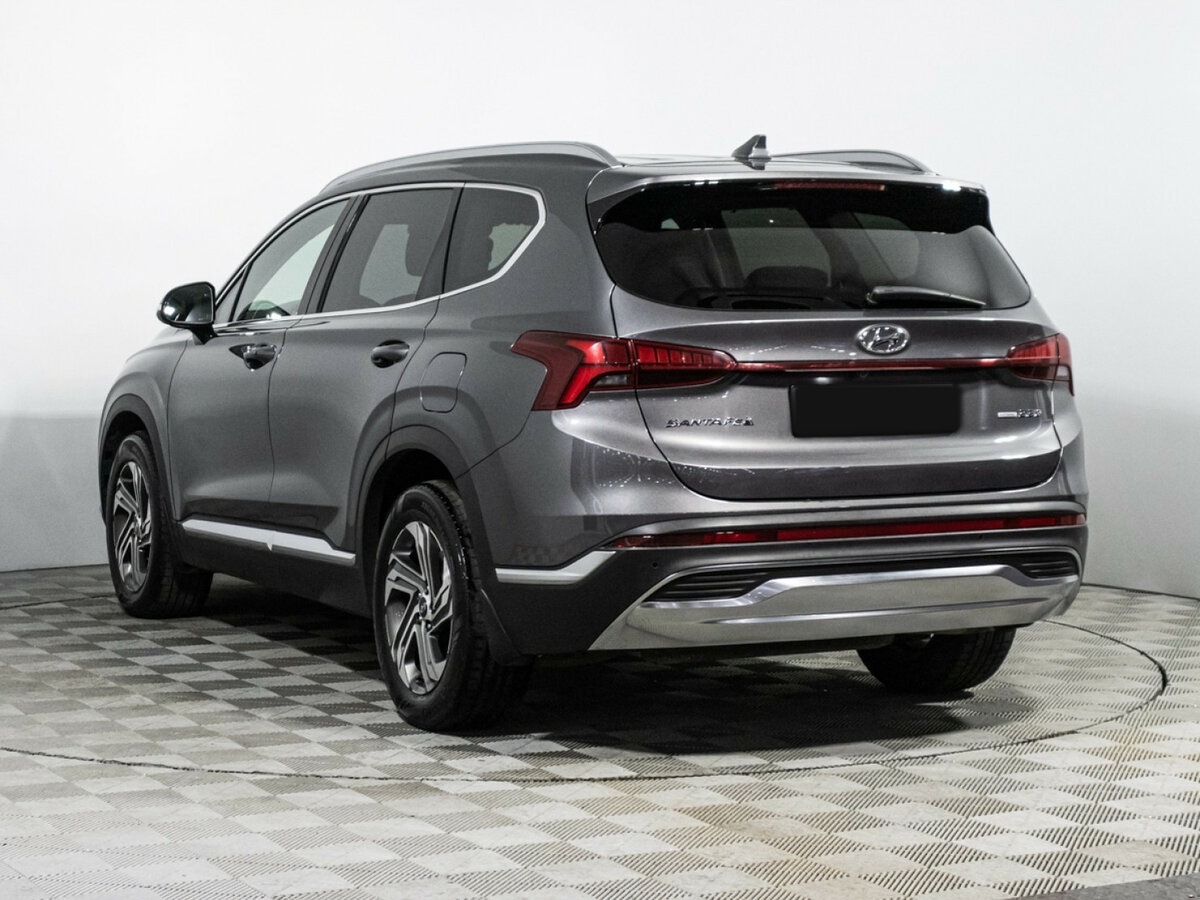 Hyundai Santa Fe с пробегом — 2022 год. Фото: #6