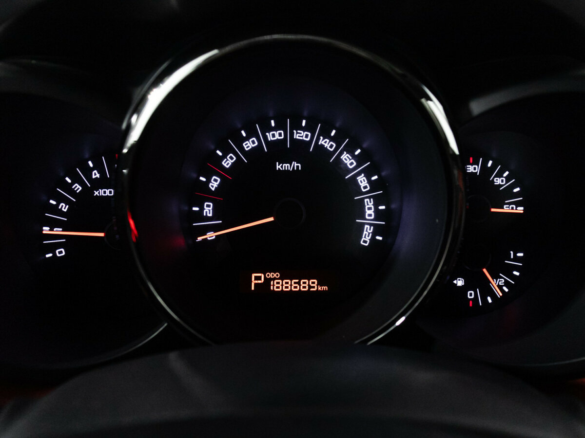 Kia Soul с пробегом — 2010 год. Фото: #11