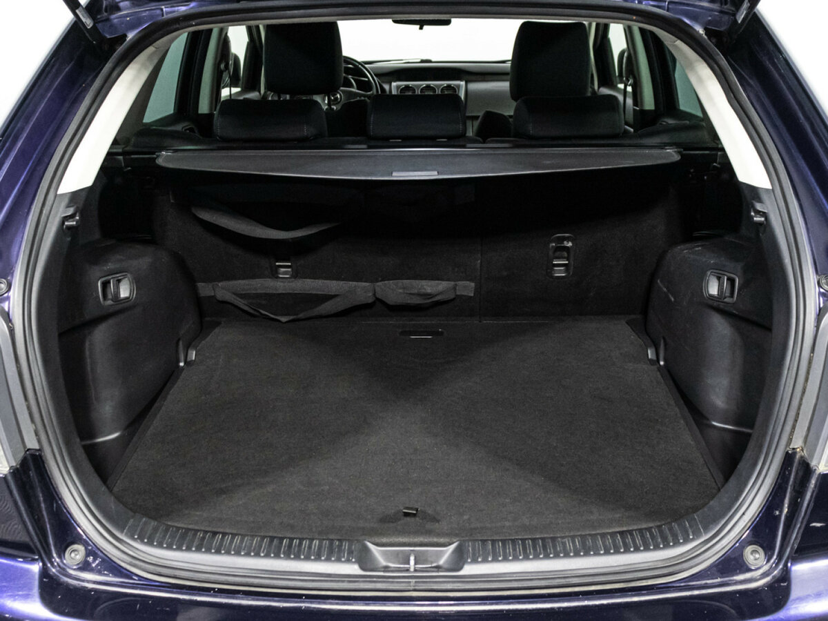 Mazda CX-7 с пробегом — 2011 год. Фото: #17