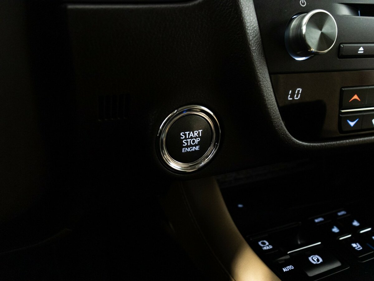 Lexus RX с пробегом — 2018 год. Фото: #17