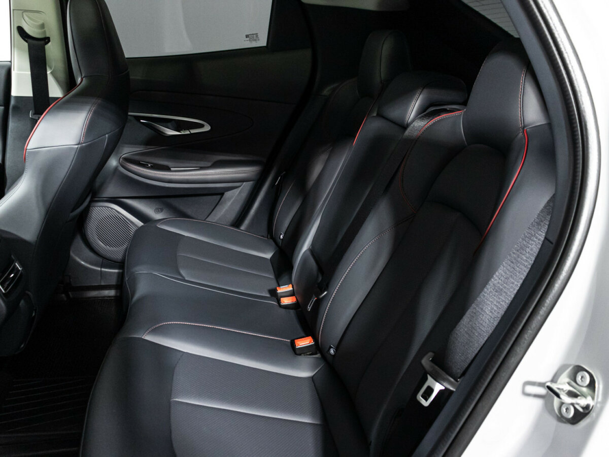 Changan UNI-T с пробегом — 2024 год. Фото: #9