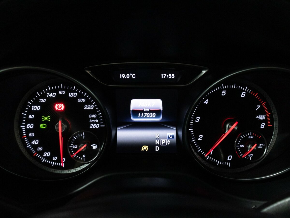 Mercedes-Benz GLA с пробегом — 2019 год. Фото: #10