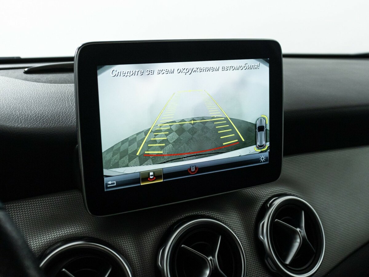 Mercedes-Benz GLA с пробегом — 2019 год. Фото: #12