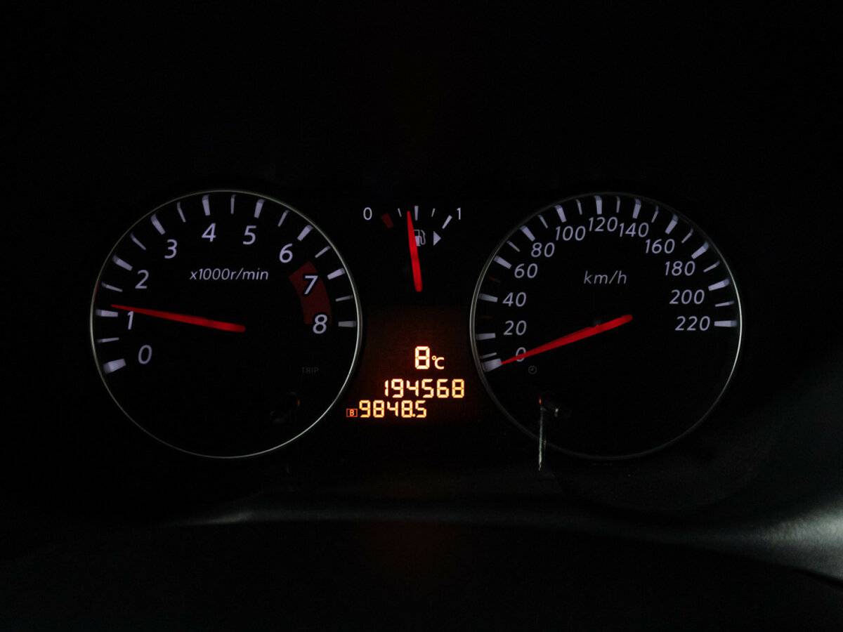 Nissan Note с пробегом — 2011 год. Фото: #11