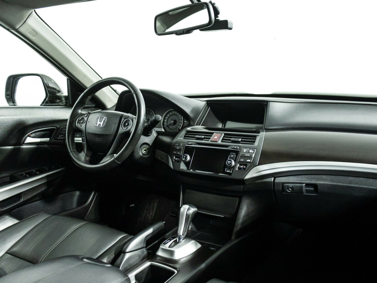 Honda Crosstour с пробегом — 2014 год. Фото: #6