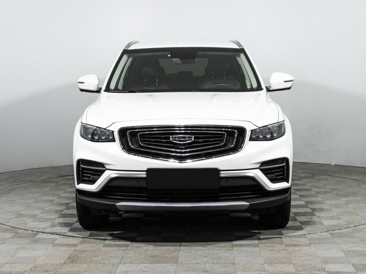 Geely Atlas Pro с пробегом — 2023 год. Фото: #1