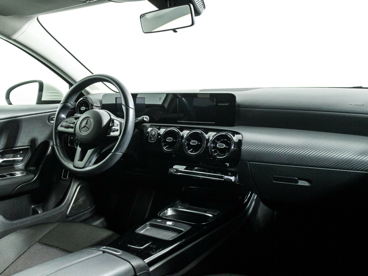 Mercedes-Benz A-Класс с пробегом — 2019 год. Фото: #8