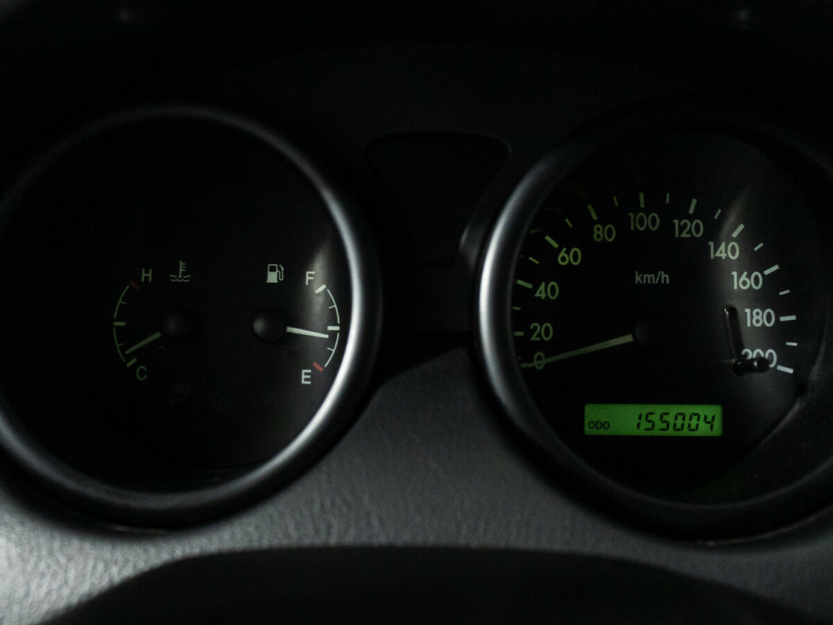 Chevrolet Aveo с пробегом — 2006 год. Фото: #11