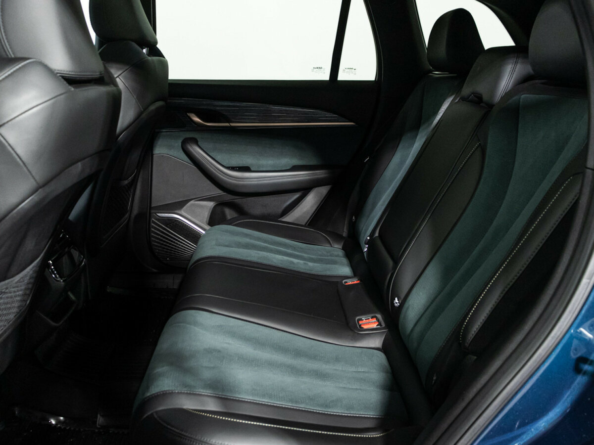 Geely Monjaro с пробегом — 2024 год. Фото: #9