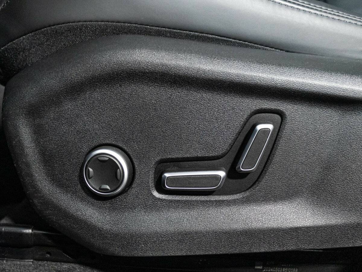 Geely Monjaro с пробегом — 2024 год. Фото: #14